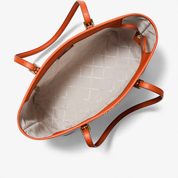 Michael Kors Jetset travel tote in color poppy - Picture 2 of 6